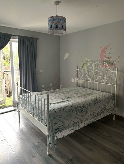 Double bed