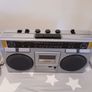 retro 1980s japanese silver radio Image 5