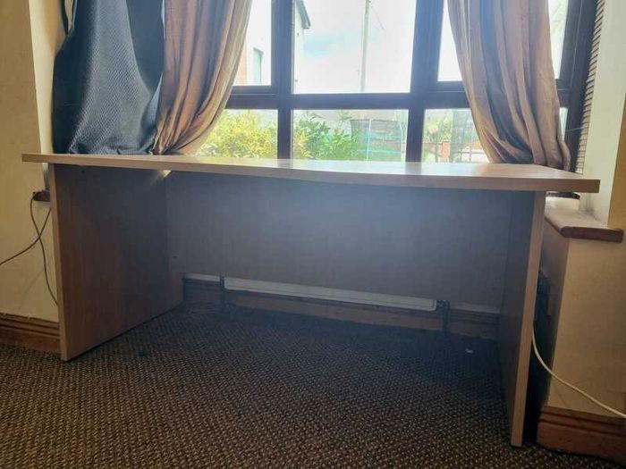 Large Computer Desk - Heavy Duty