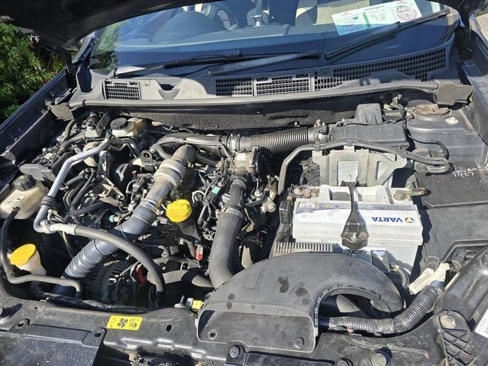 2012 Nissan Qashqai+2  3,1.5 dCi Diesel7