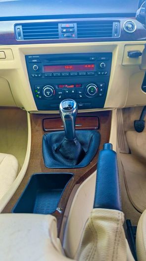 2009 BMW 320 E92 Se 2.0d Coupe