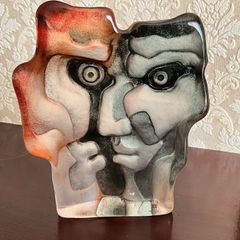 Beautiful Crystal Masq by Mats Jonasson, Sweden