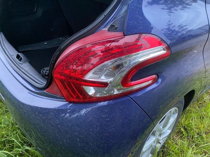 2014 Peugeot 208 Active  Breaking