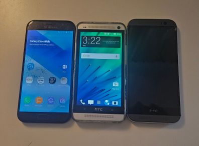 Old Android Phone Bundle HTC Samsung