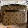 Louis Vuitton Pochette metis MM LV M44876  Reverse coated - Microchip Image 4
