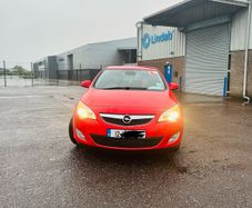 2012 Opel Astra