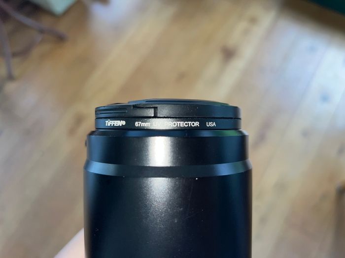 Panasonic Leica DG Nocticron 42.5mm f/1.2