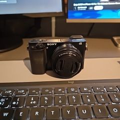 Sony A6000