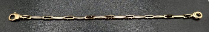 9 ct gold bracelet