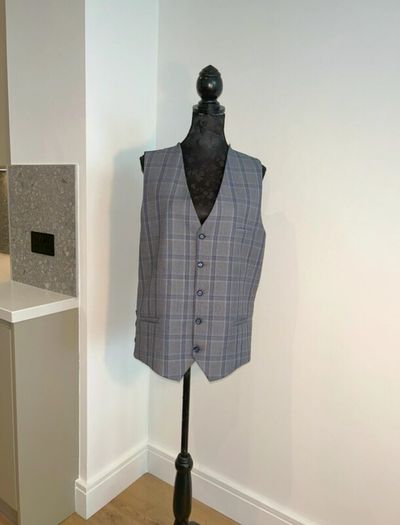 Benetti Three Piece Tailored Fit Suit Petrol Blue