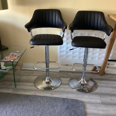 Kitchen stools