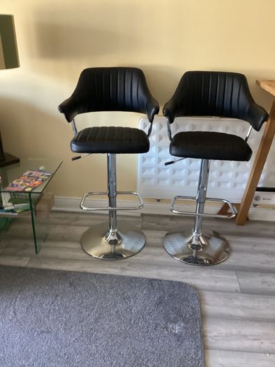 Kitchen stools