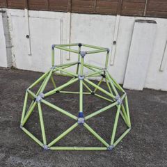 Eezy Peezy Monkey Bars Climbing Frame