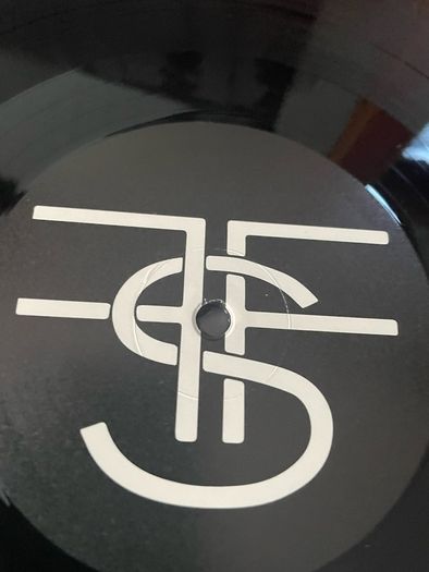 FFS (Franz Ferdinand / Sparks) - FFS
