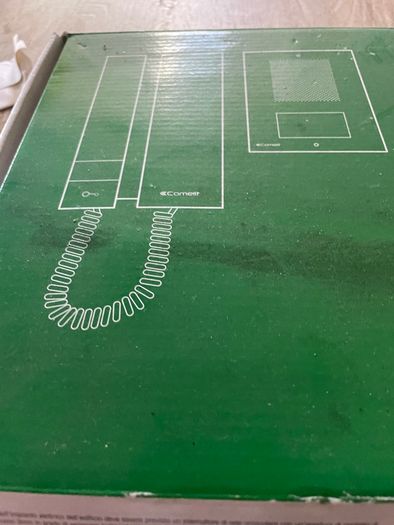 Intercom set