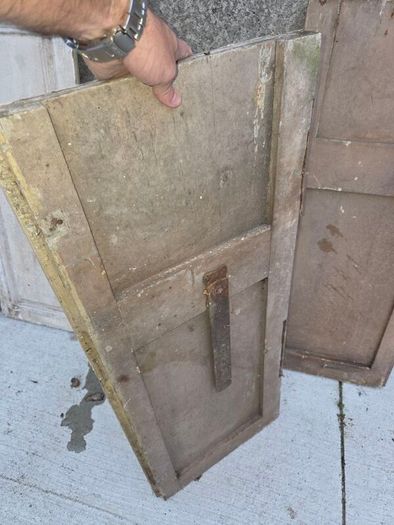 4 Georgian Pine Shutters