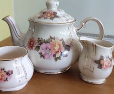 Beautiful Sadler England 3 Piece Teapot, Cream And Sugar Set Autumn Rose