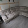 L suite electric recliner Image 3