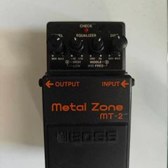 BOSS Metal Zone