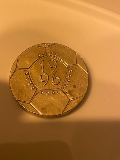 English Two Pound Coin