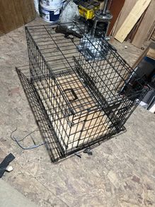 Dog crate medium