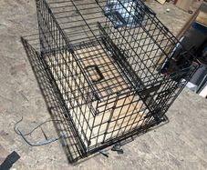 Dog crate medium