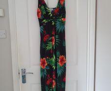 Ladies  Stella Morgan maxi dress