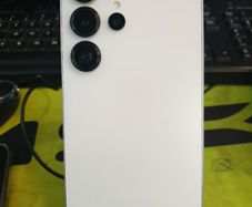 Brand New Samsung Galaxy S25 Ultra 256GB 12GB