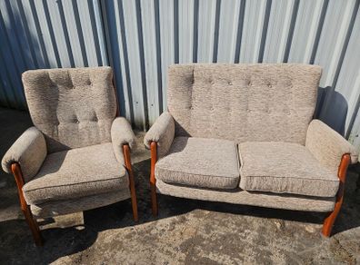 Settee couch