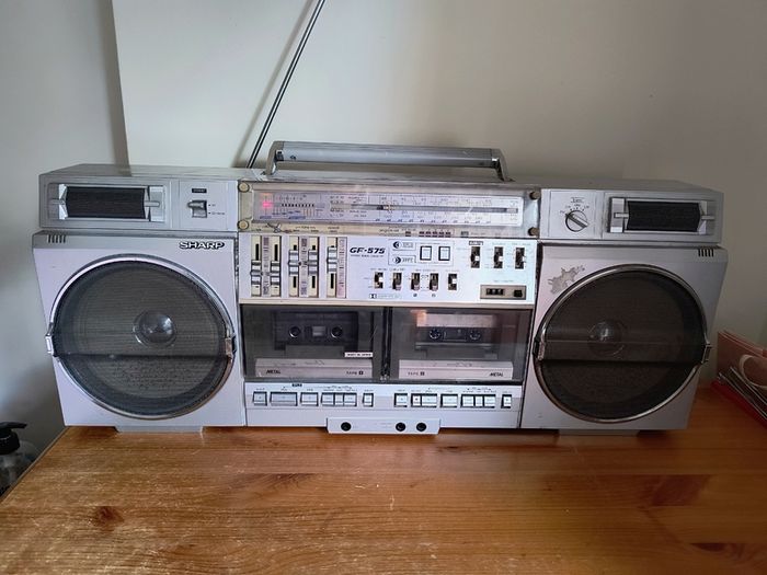 Sharp Boombox GF-575