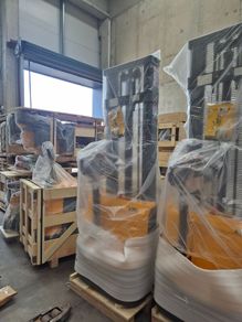 Electric stacker