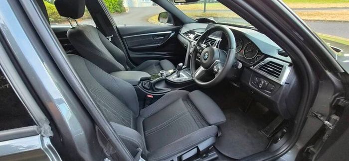2018 BMW 330e iPerformance M Sport