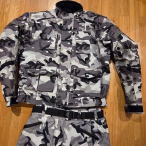 Spada camo synthetic suit