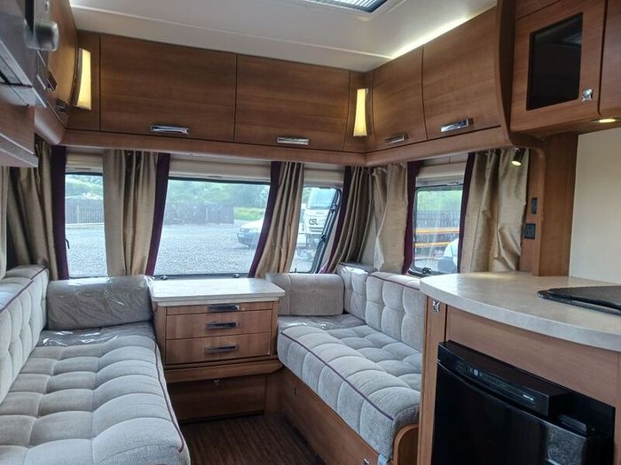 2013 elddis affinity 4/5 berth