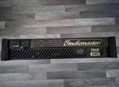 PRICE DROP Studiomaster 700D
