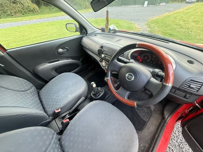 2005 Nissan Micra