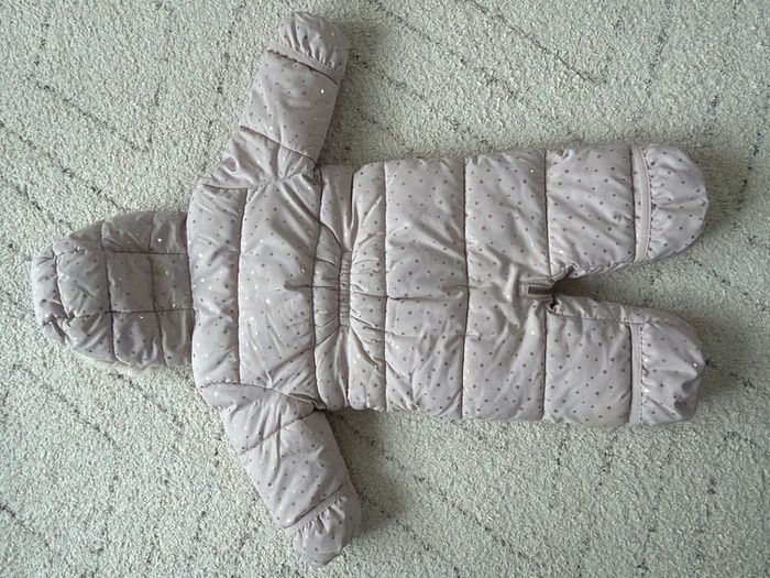 Baby snowsuit 6-9 months, fits up to 18 months