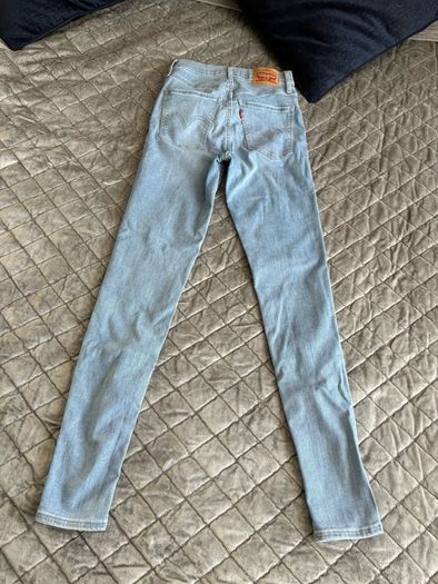 Jeans & Pants
