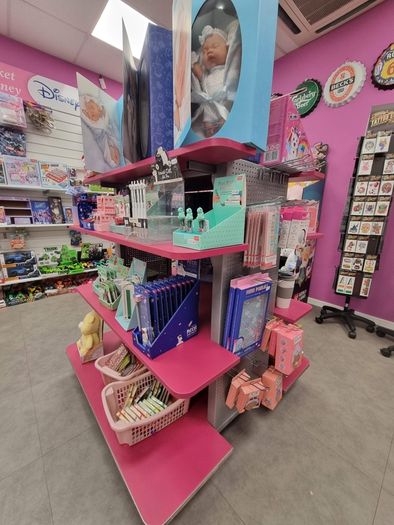 Retail stock Girls accessories