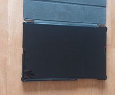 Lenovo m10 plus tablet with case