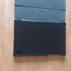 Lenovo m10 plus tablet with case