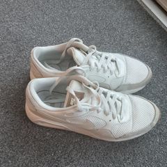 Nike air runners