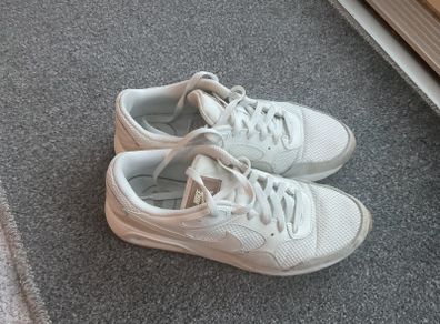 Nike air runners