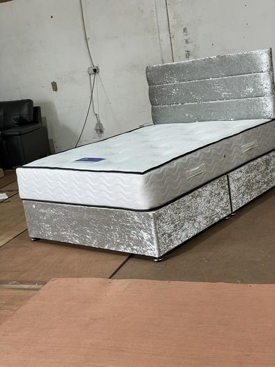 Brand New 5ft King  Stylish,divan Beds With Optional Tufted Mattresses Instock. Multiple Headboard Designs And Drawers Option Available.
