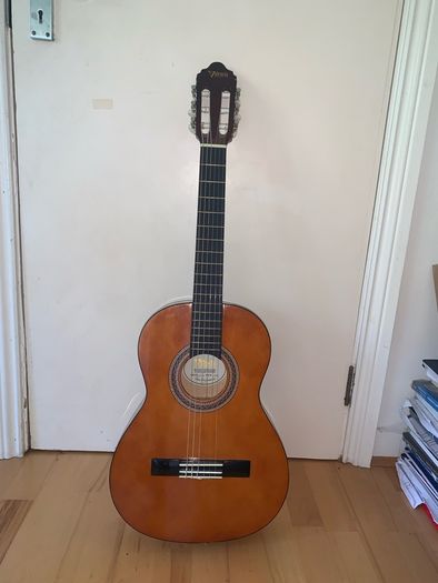 Valencia classical guitar full size