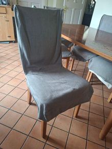 Kitchen table and 6 chairs