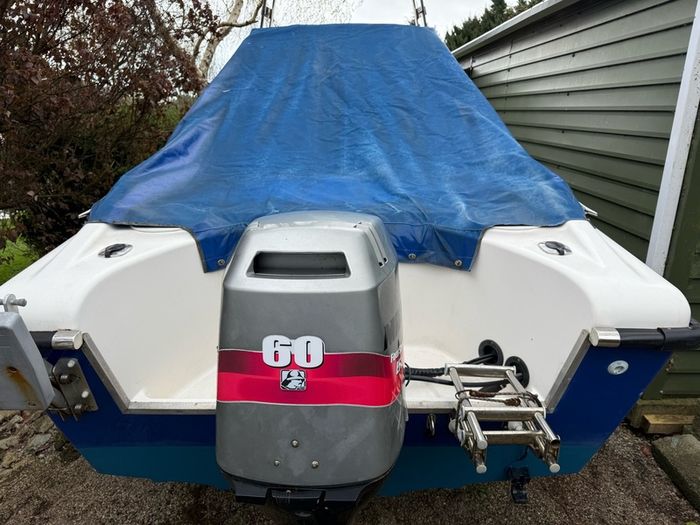Warrior 165 boat