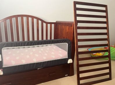 Baby cot