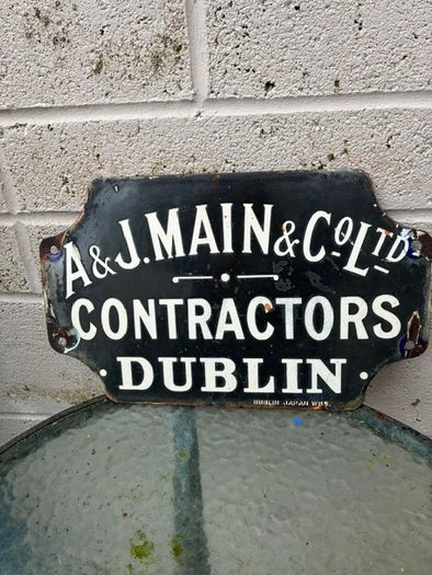 Enamel sign