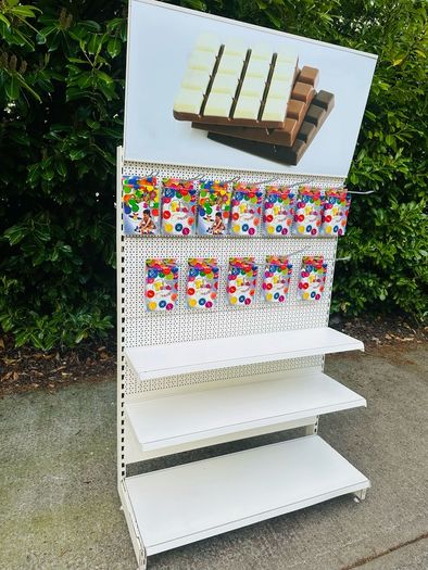 Shop Shelving Retail Shelving Large Quantity Available With All Accessories